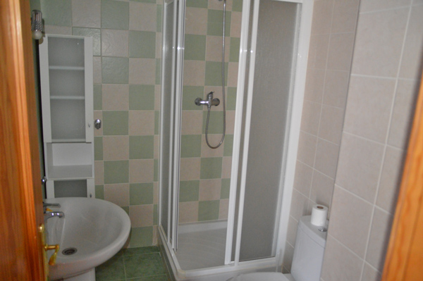 Baño con ducha